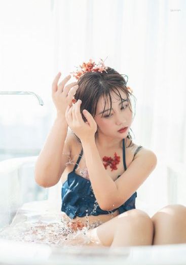 老师与学生电影_720高清在线观看