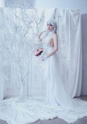身体丰满雪白的寡妇_1080高清免费观看