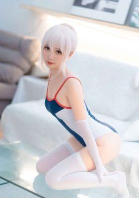 美妇挺动_高清高清视频播放