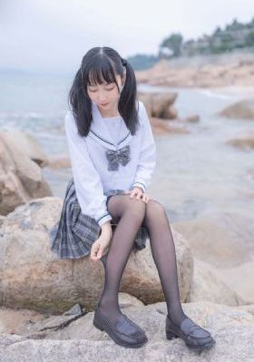 隐形的亿万富翁电影版_免费超清在线观看